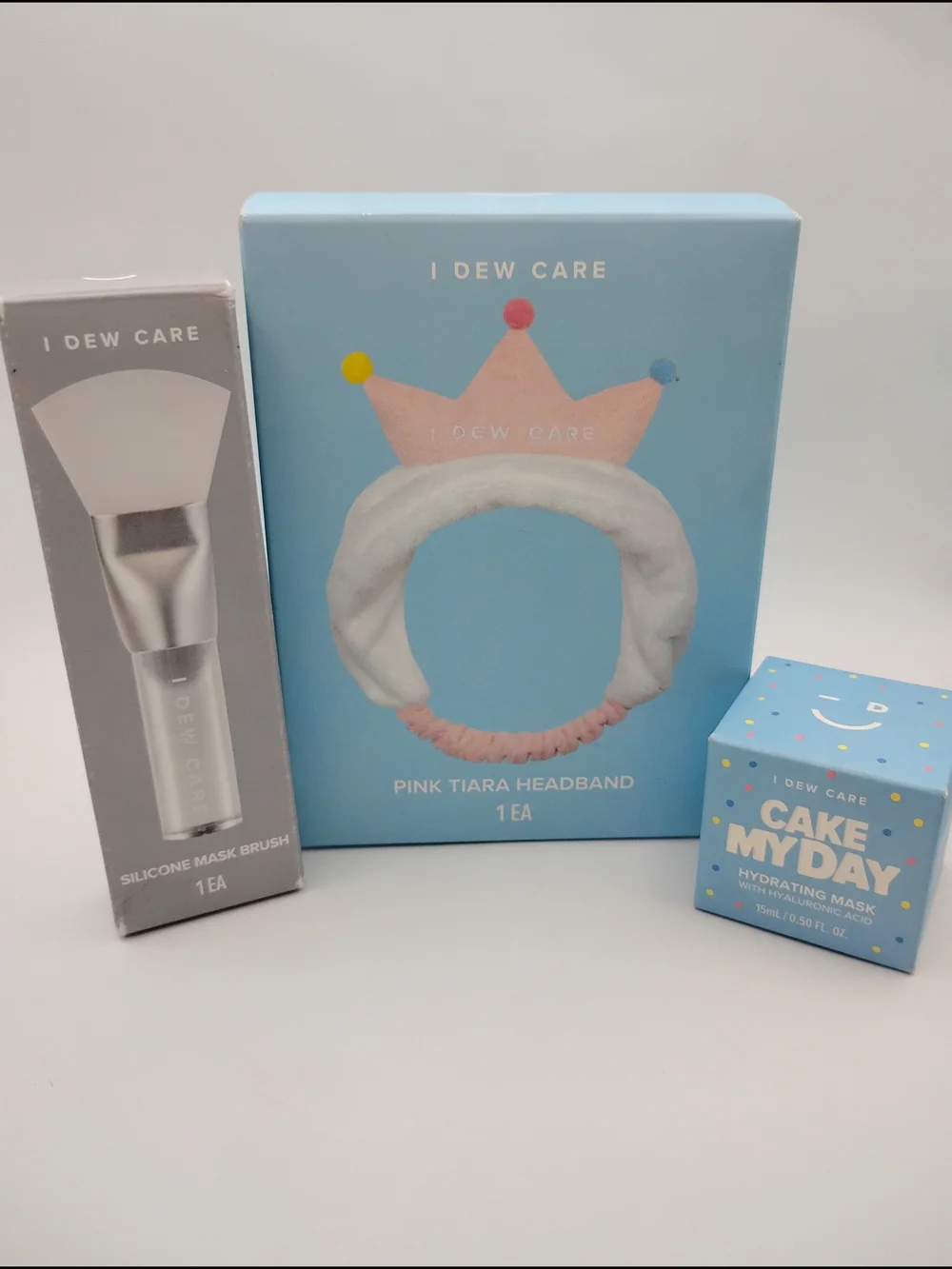 I DEW CARE Cake My Day Mask With A Mask Brush, & A Pink Tiara Headband